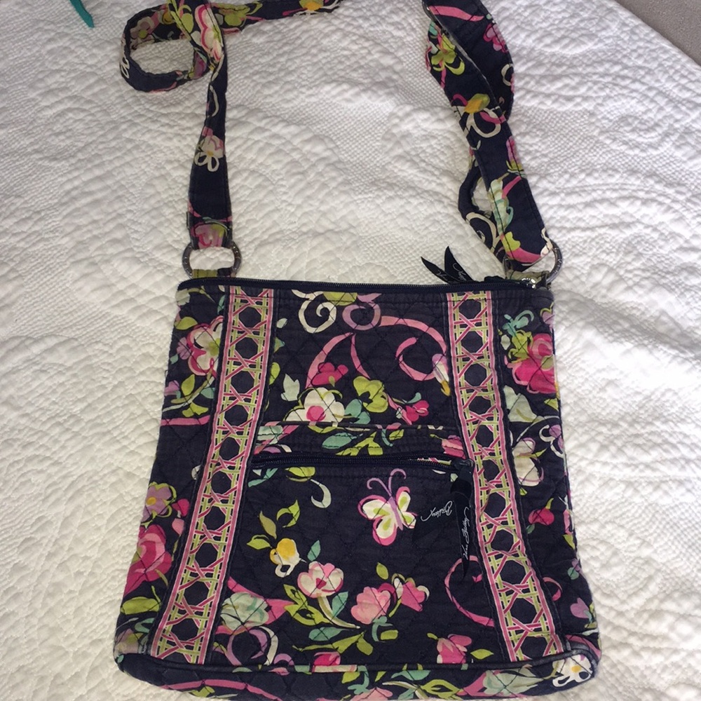 Authentic Vera Bradley Iconic hipster crossbody